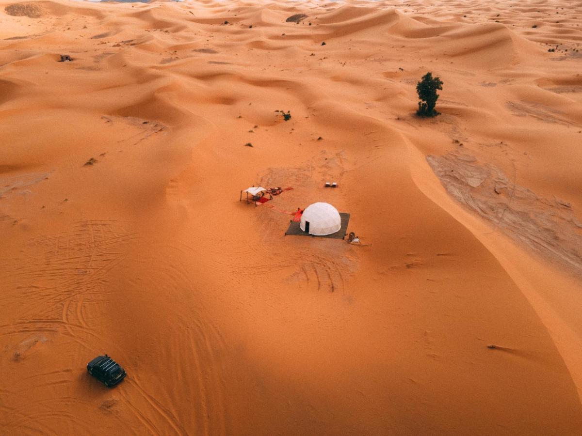 Desert Luxury Camp Morocco Мерзуга Экстерьер фото
