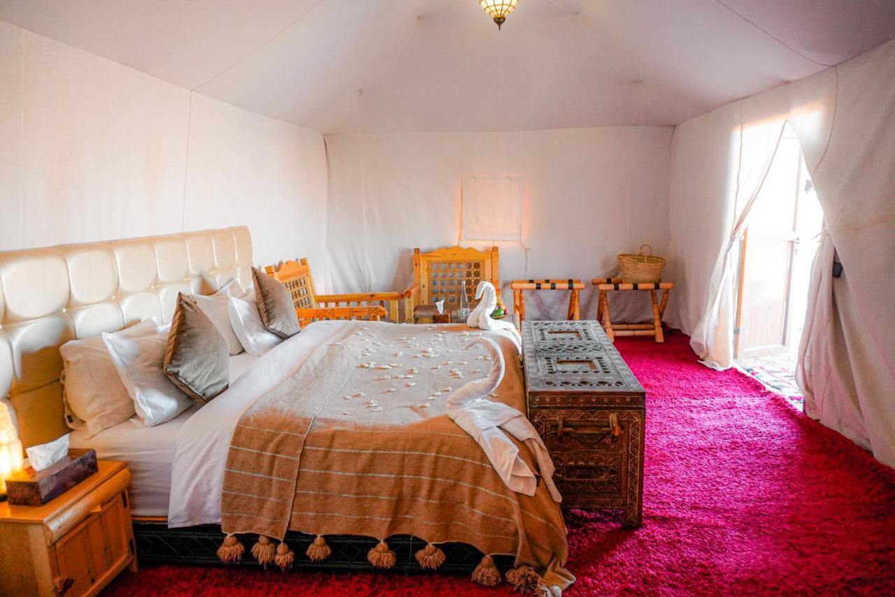 Desert Luxury Camp Morocco Мерзуга Экстерьер фото