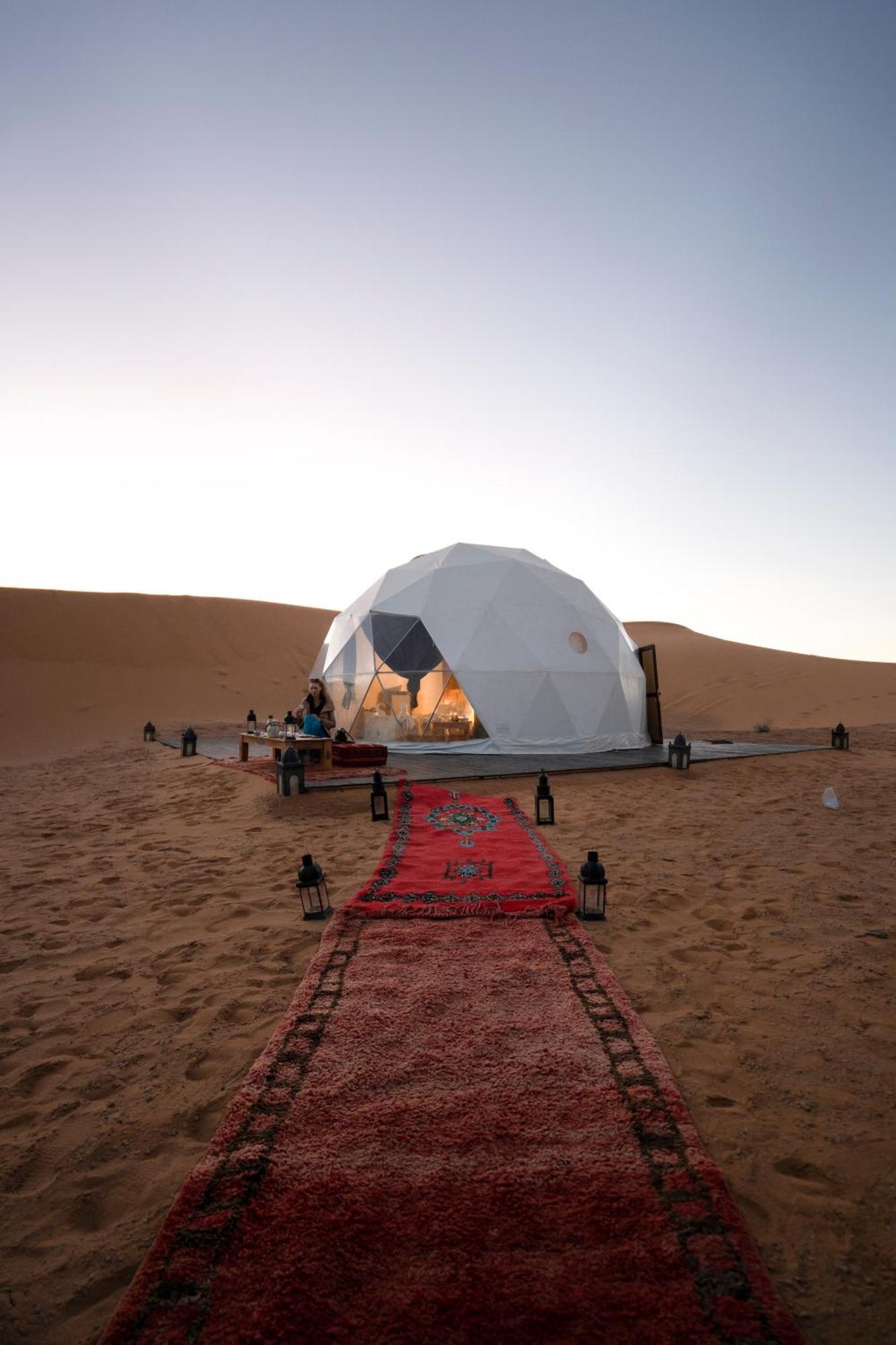 Desert Luxury Camp Morocco Мерзуга Номер фото